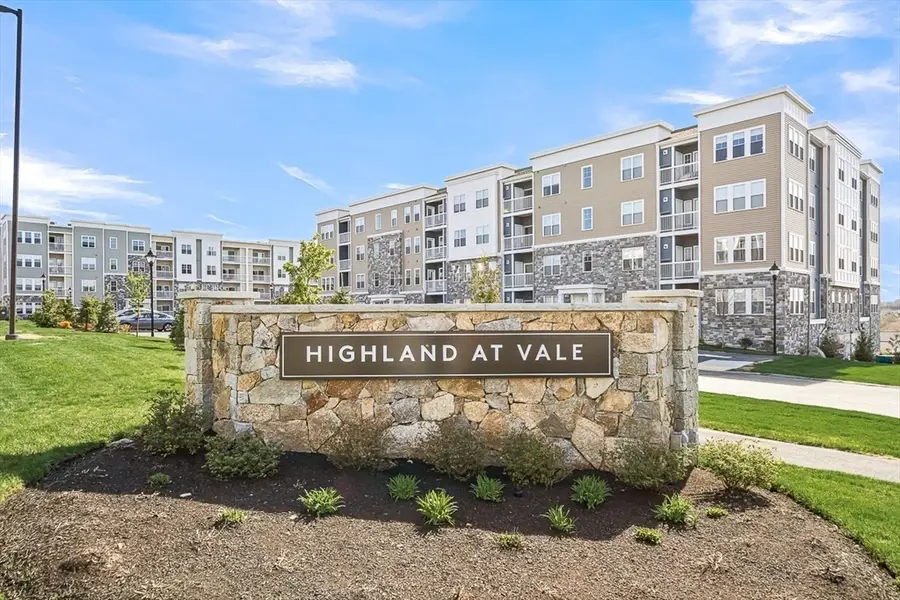 2 Stratton Dr #307, Woburn, MA 01801 - #2