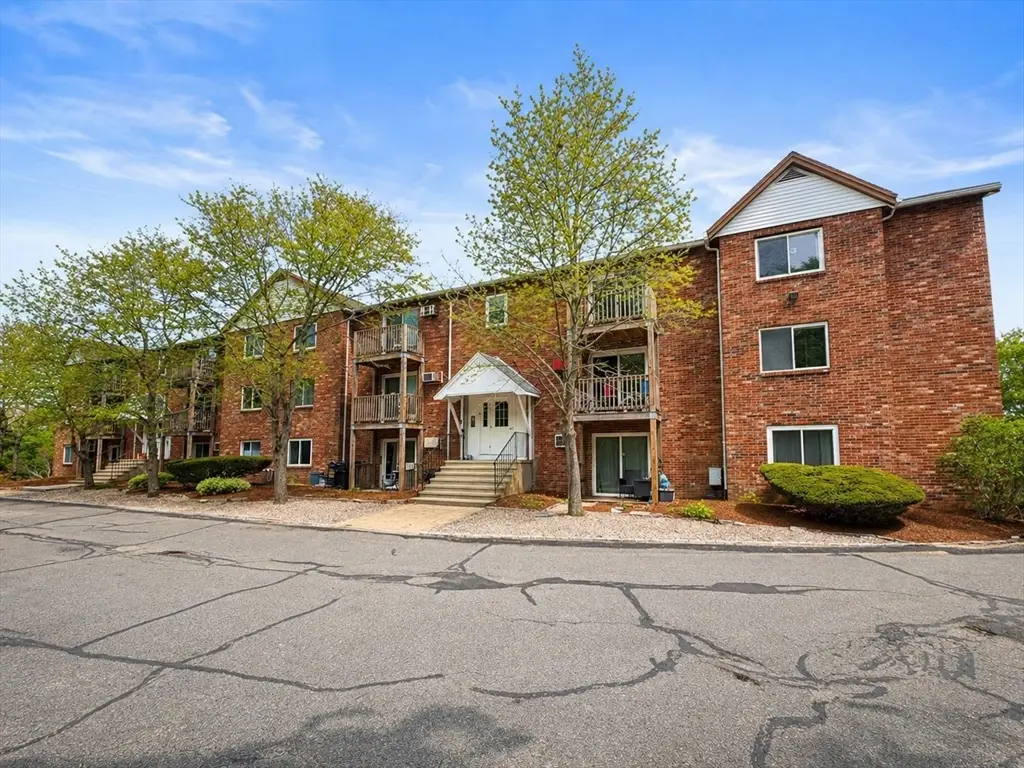 92 Sandwich Rd #4D, Bourne, MA 02532 - #1