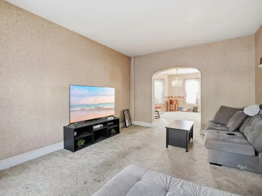 7 Sheldon St, Boston, MA 02131 - #3