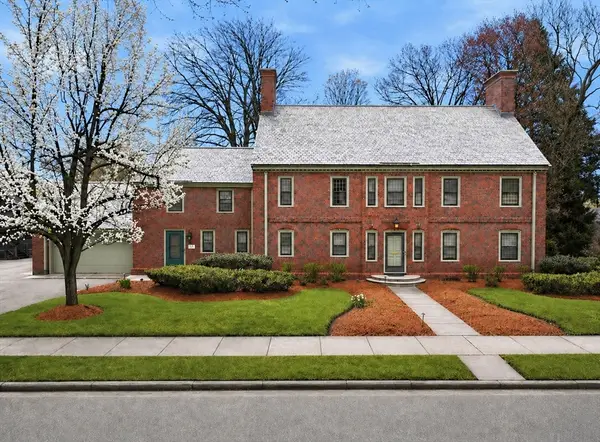 81 William Street, Worcester, MA 01609