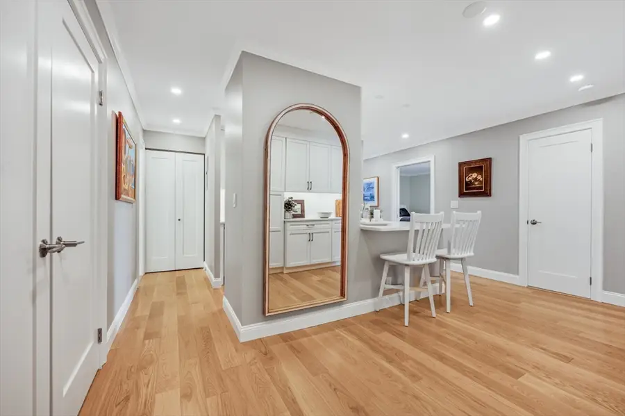 85 E India Row #34G, Boston, MA 02110 - #2