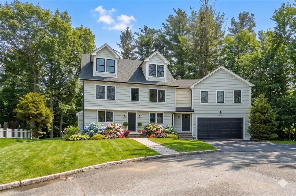 6 Ivy Circle, Winchester, MA 01890 - #1