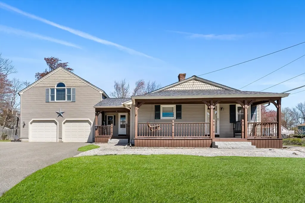 3 Bernadette St, Fitchburg, MA 01420 - #1