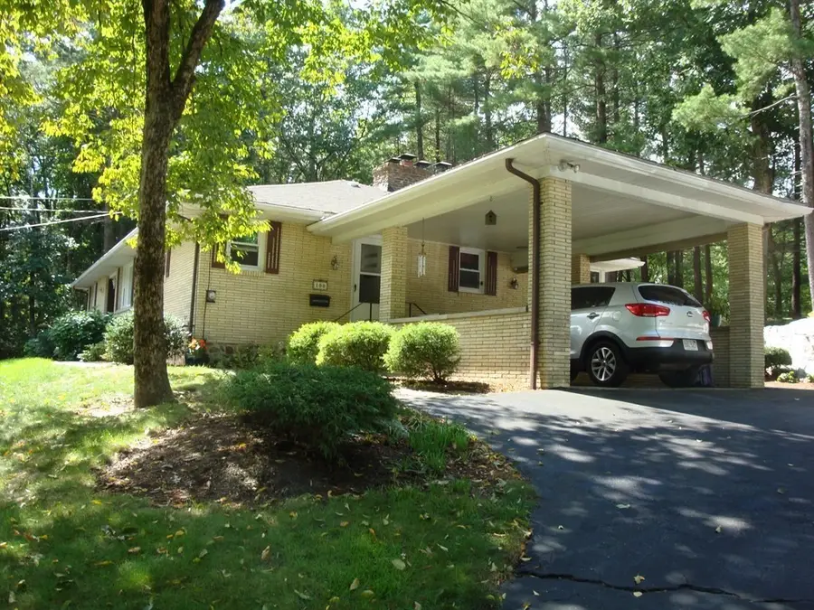 100 Cole Ave, Southbridge, MA 01550 - #2