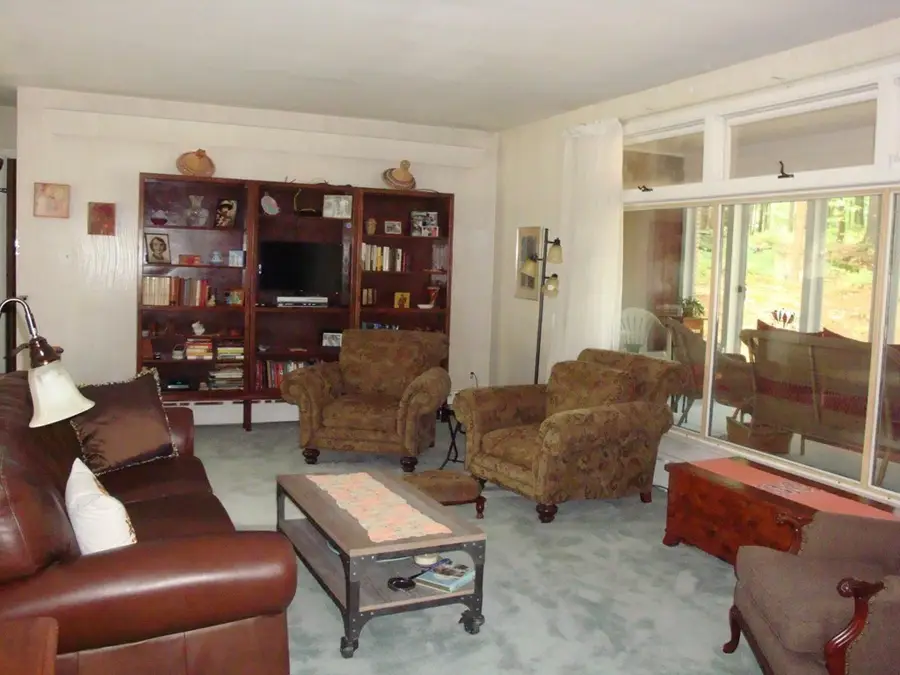 100 Cole Ave, Southbridge, MA 01550 - #3