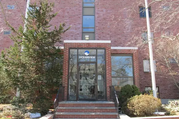 95 Nahant St #12, Lynn, MA 01902