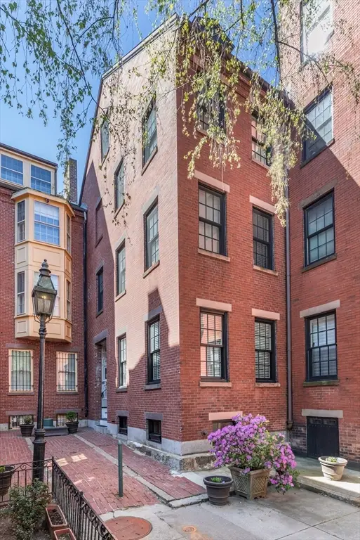 14 Lindall Pl, Boston, MA 02114 - #2