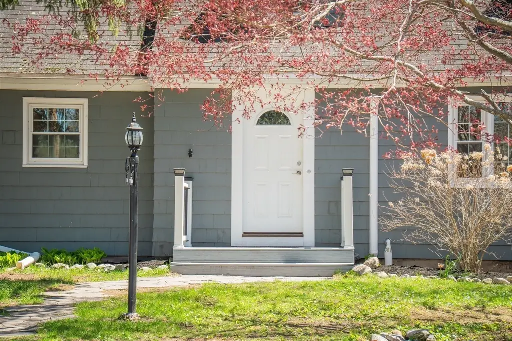 1 Lincoln Street, Georgetown, MA 01833 - #1