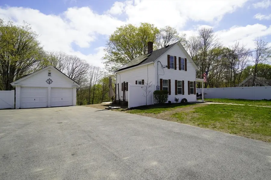 25 Cook St, Douglas, MA 01516 - #2
