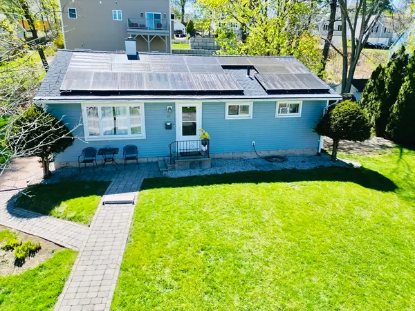 37 Humes Ave, Worcester, MA 01605