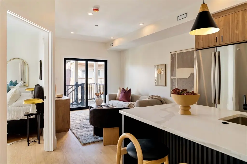 246 Bremen St #1, Boston, MA 02128 - #1