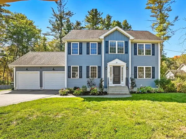 87 Wood Street, Hopkinton, MA 01748