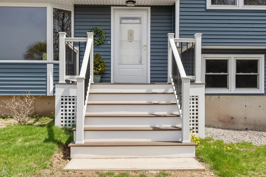 3 Smith Drive, Lunenburg, MA 01462 - #3