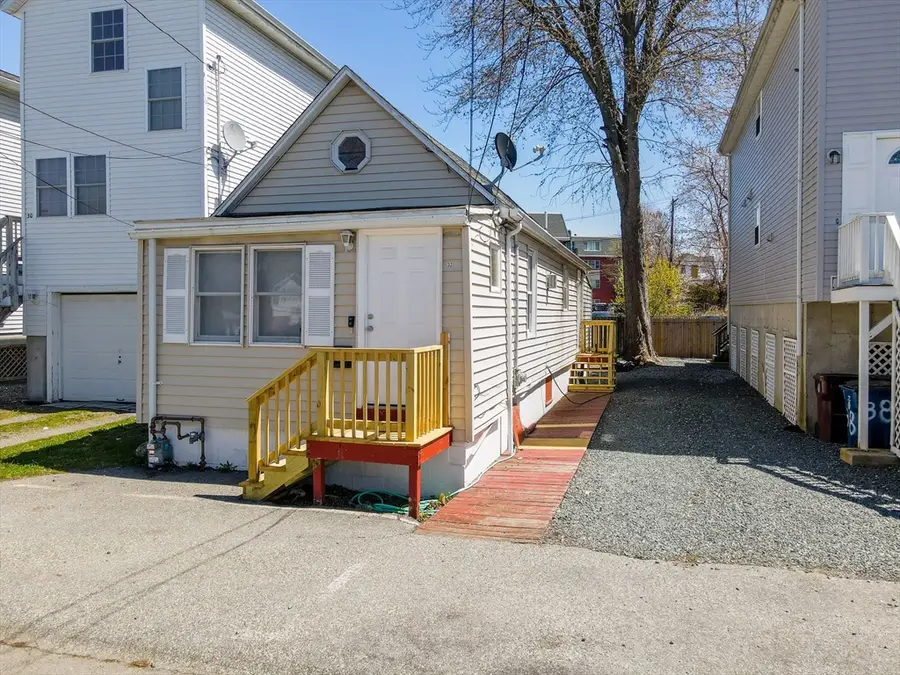 32 Arcadia St, Revere, MA 02151 - #2
