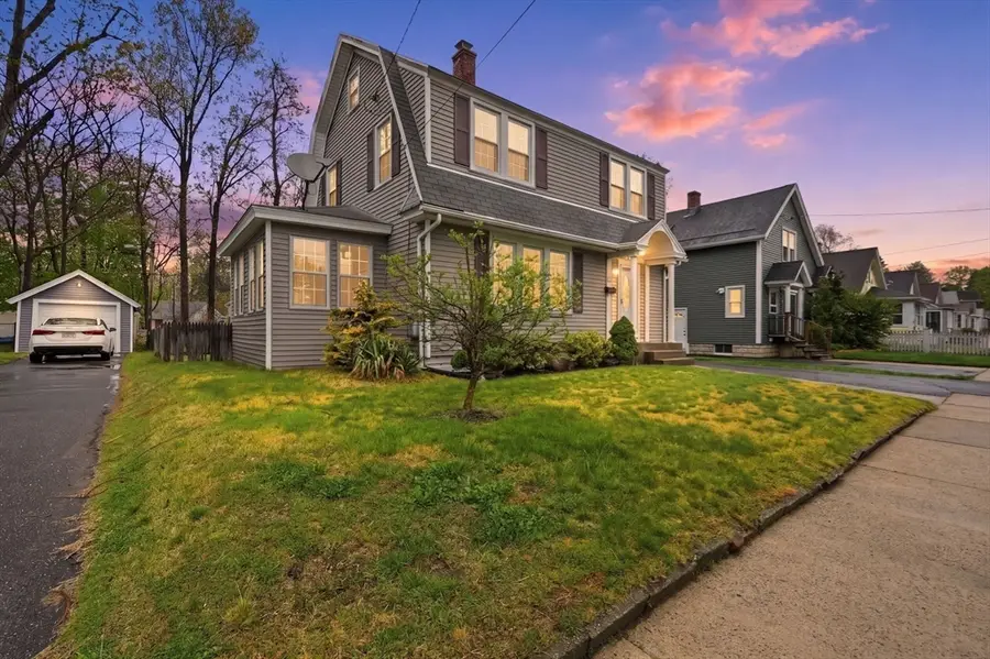 77 Dorset St, Springfield, MA 01108 - #3