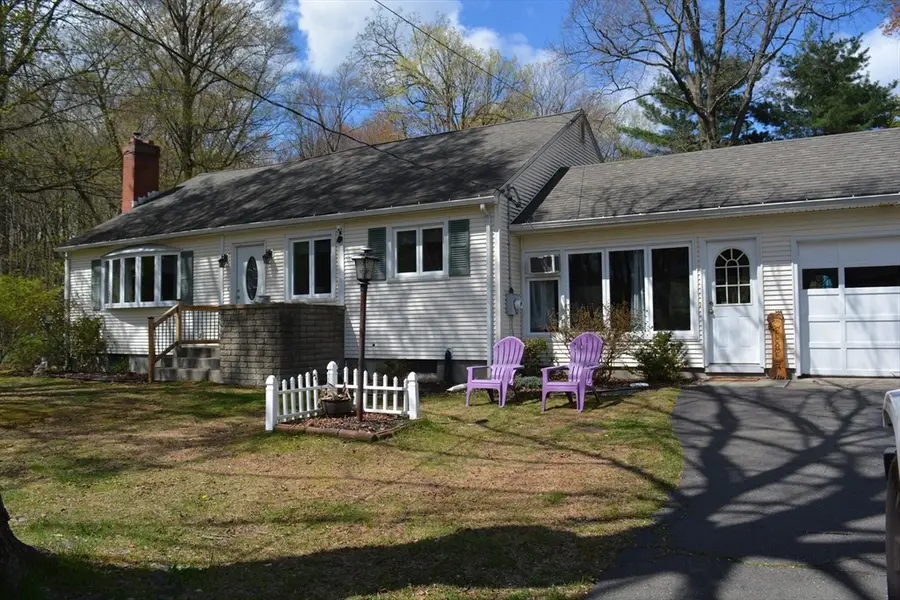 18 Highland Park Drive, West Springfield, MA 01089 - #3
