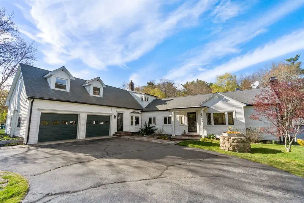 266 Willow St, Mansfield, MA 02048 - #1