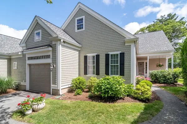 12 Sea Knoll Ct #12, Bourne, MA 02532