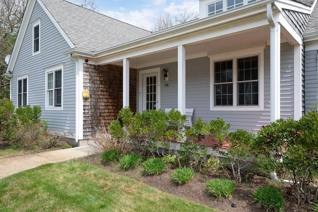 7 Schooner Ln #B, Mashpee, MA 02649 - #1