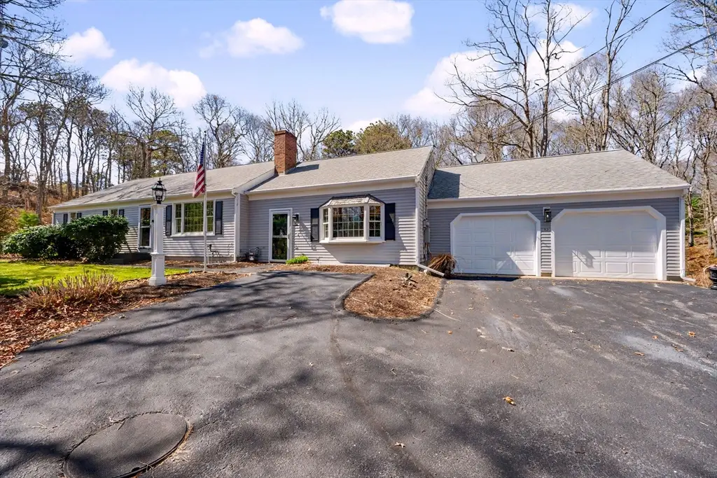 113 Captain Jacs Rd, Barnstable Town, MA 02632 - #1