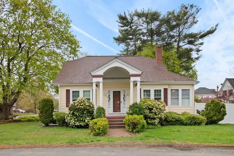 210 Robert St, Attleboro, MA 02703 - #2