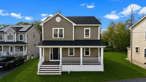 1001 Bay Street, Fall River, MA 02724