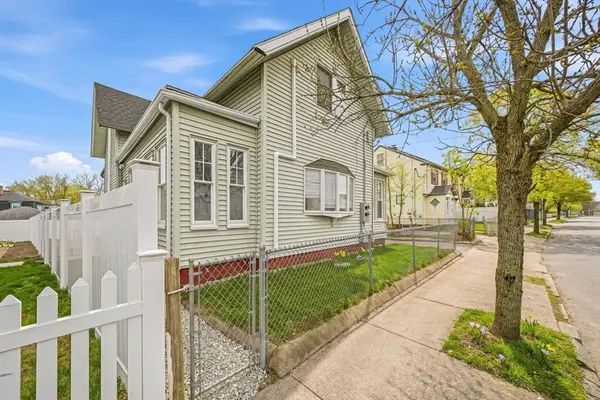 12 Howard St, Lynn, MA 01902