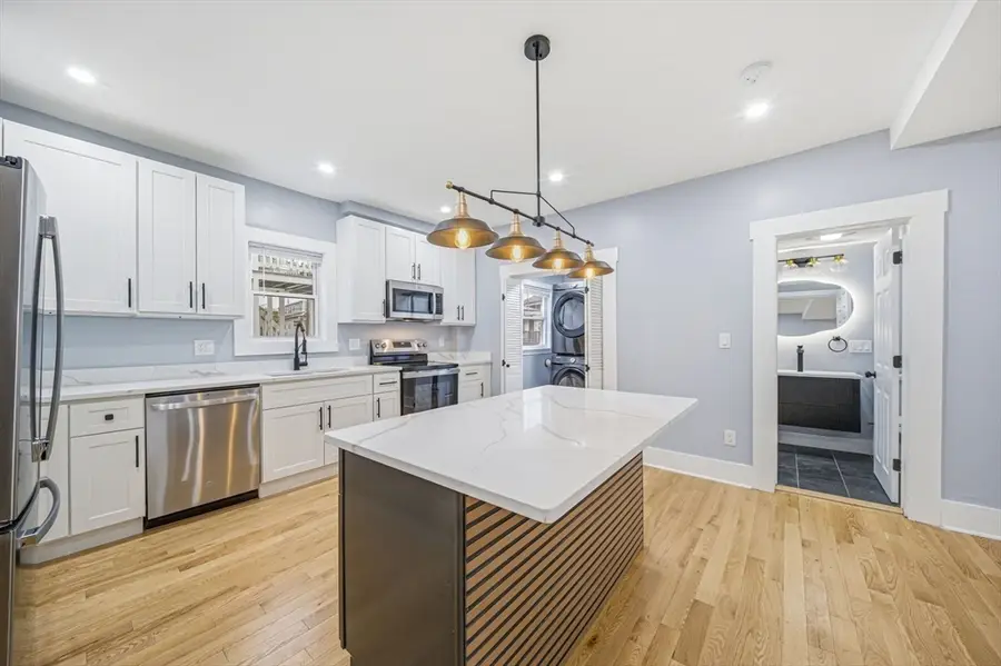 12 Howard St, Lynn, MA 01902 - #2
