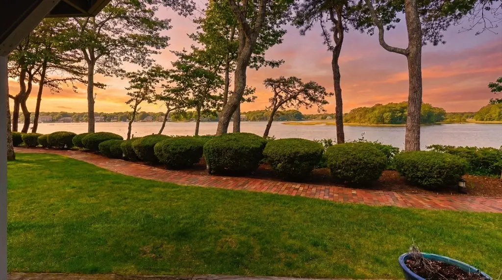 381 Great Oak Rd #9, Mashpee, MA 02649 - #1