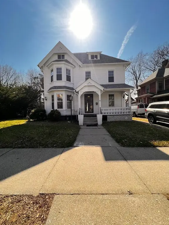 186 Buckingham Street, Springfield, MA 01109