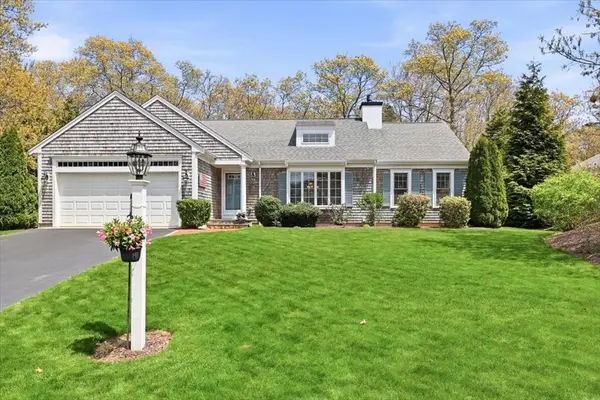 140 Pheasant Hill Cir, Barnstable, MA 02635
