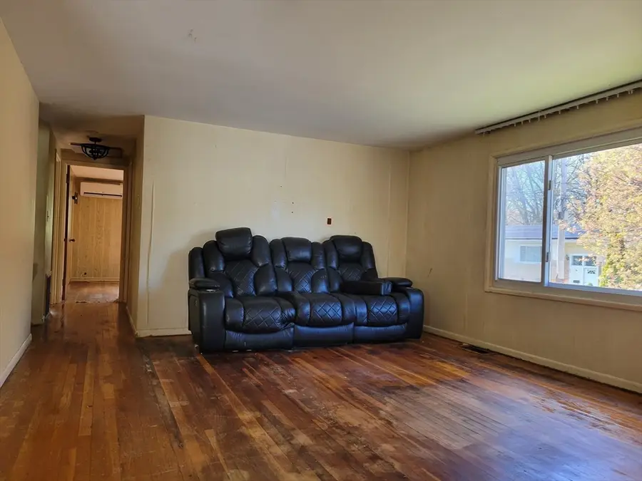 28 Dodge Road, Boston, MA 02136 - #3