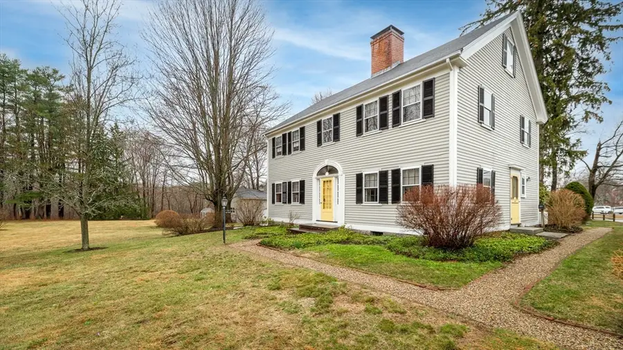 230 Asbury Street, Hamilton, MA 01982 - #2