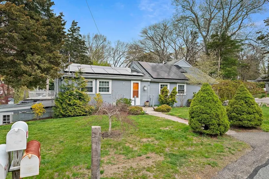 13 Atwood St, Kingston, MA 02364 - #2