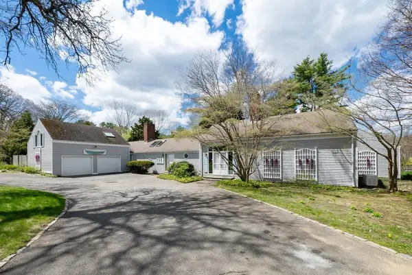 3 Proctor St, Manchester, MA 01944