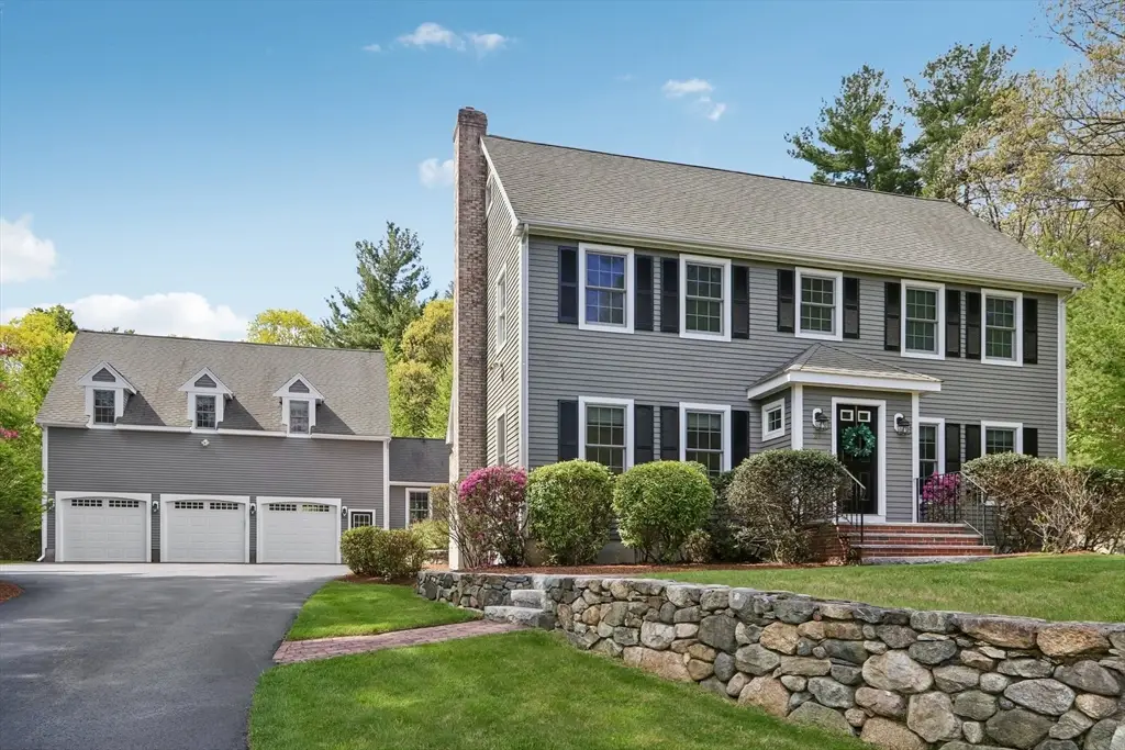 34 Broken Tree Rd, Medway, MA 02053 - #1