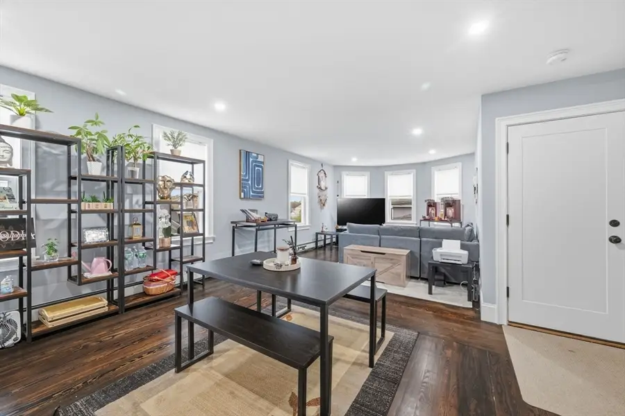 16 Cloutman St #2, Salem, MA 01970 - #3
