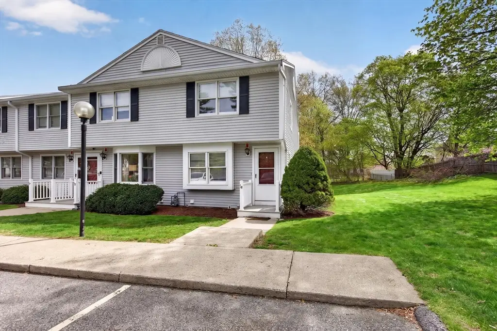 162 Oak St #18, Taunton, MA 02780 - #1