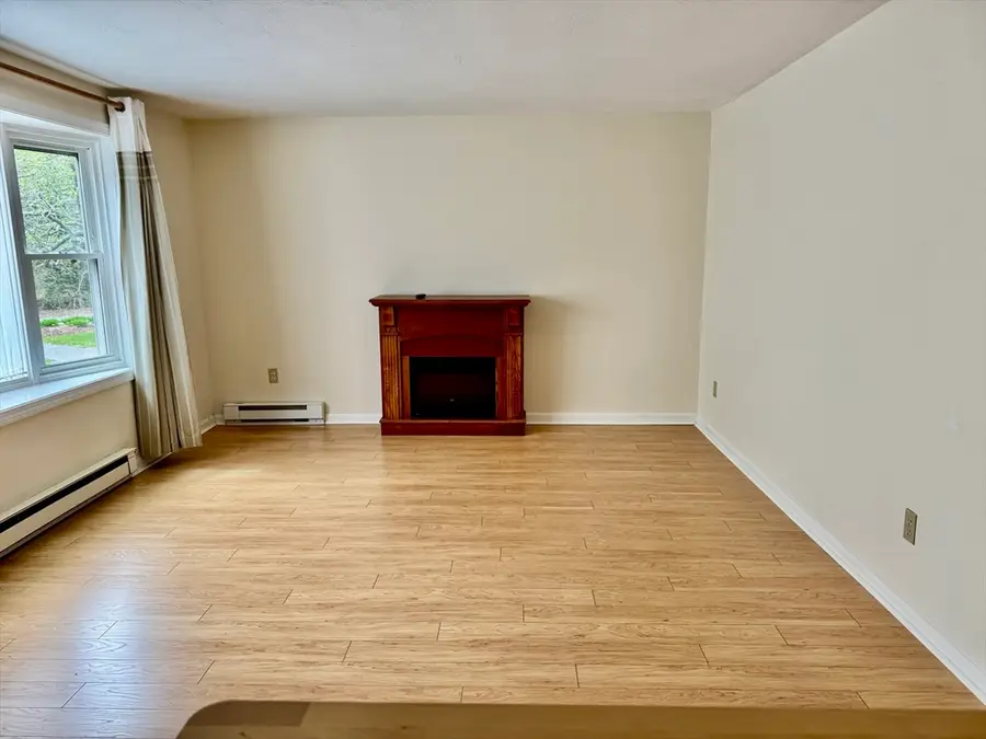 775 West Main St #5, Hyannis, MA 02601 - #3