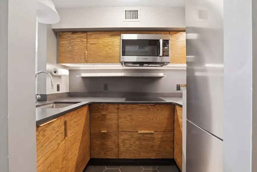 51 Pettee St #47, Newton, MA 02464 - #2