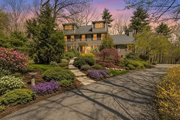 19 Pheasant Lane, Topsfield, MA 01983