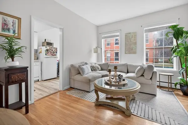 64 W Cedar St #5, Boston, MA 02114