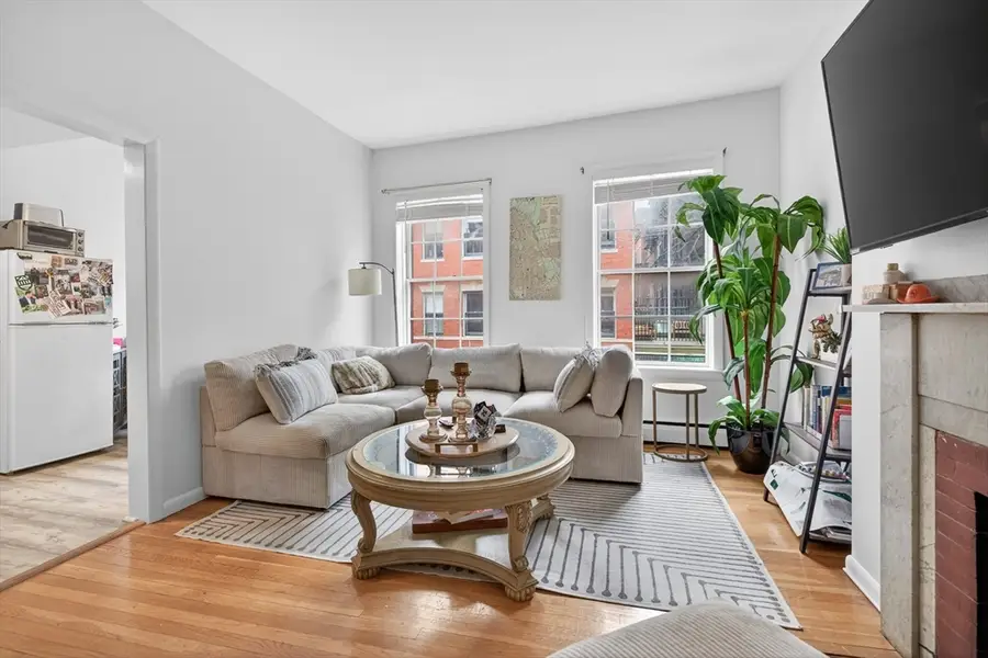 64 W Cedar St #5, Boston, MA 02114 - #2
