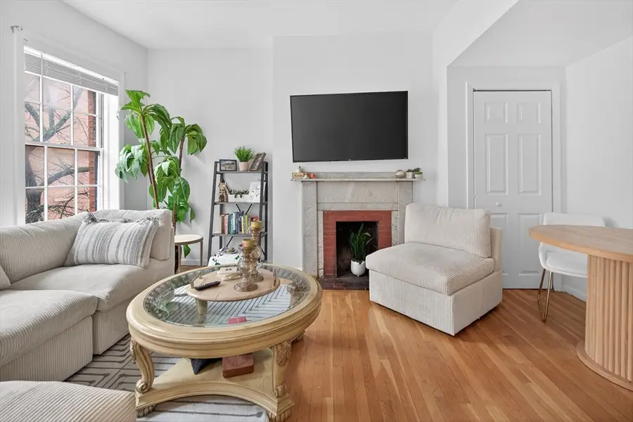 64 W Cedar St #5, Boston, MA 02114 - #3