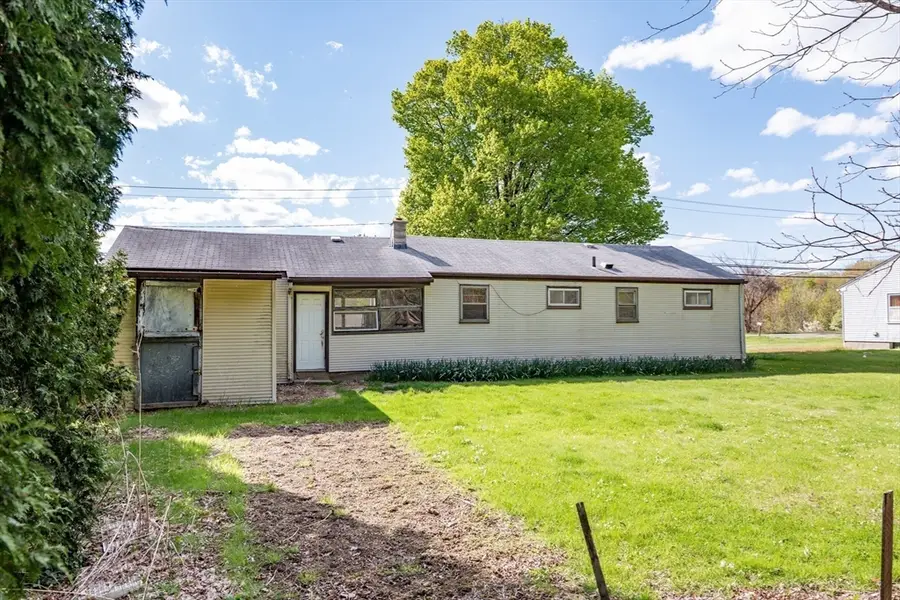216 College Hwy, Southwick, MA 01077 - #3