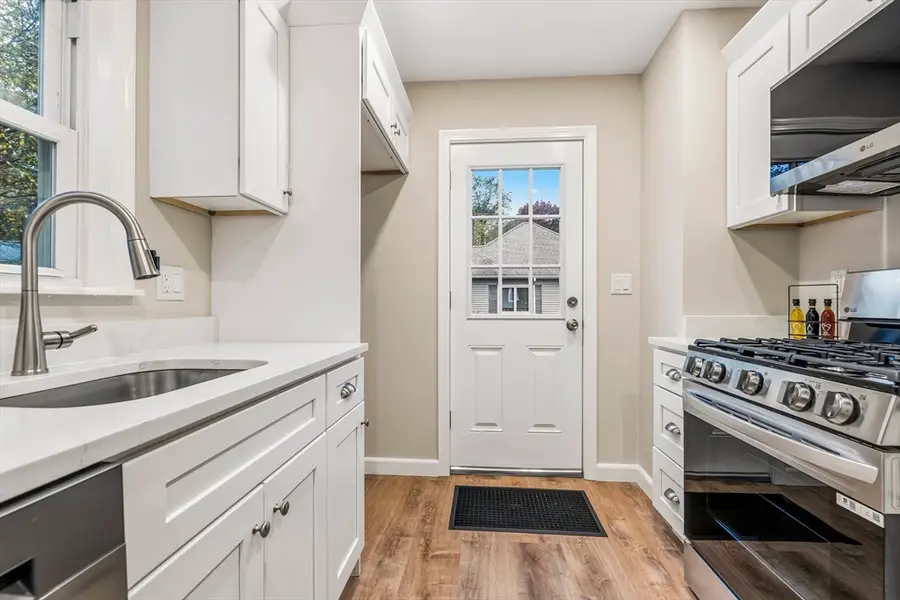 22 Walnut St, Revere, MA 02151 - #3