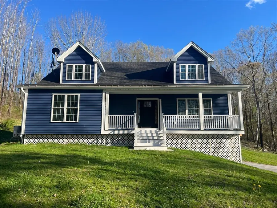 57 Pumpkin Lane, Charlton, MA 01507 - #3