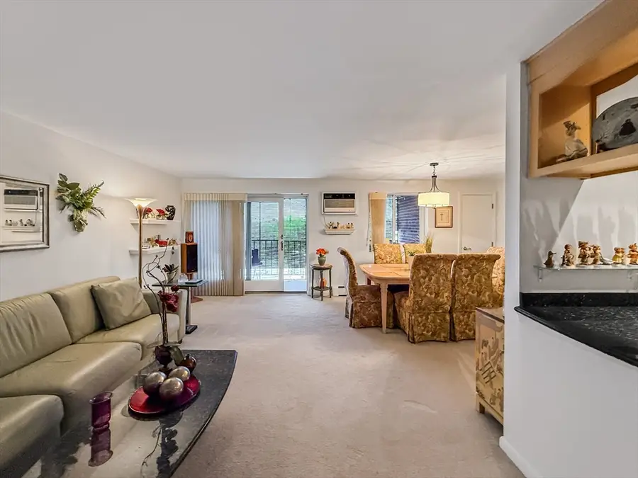 68 Main St #58C, Stoneham, MA 02180 - #3