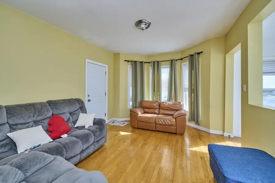 38 Endicott, Revere, MA 02151 - #3