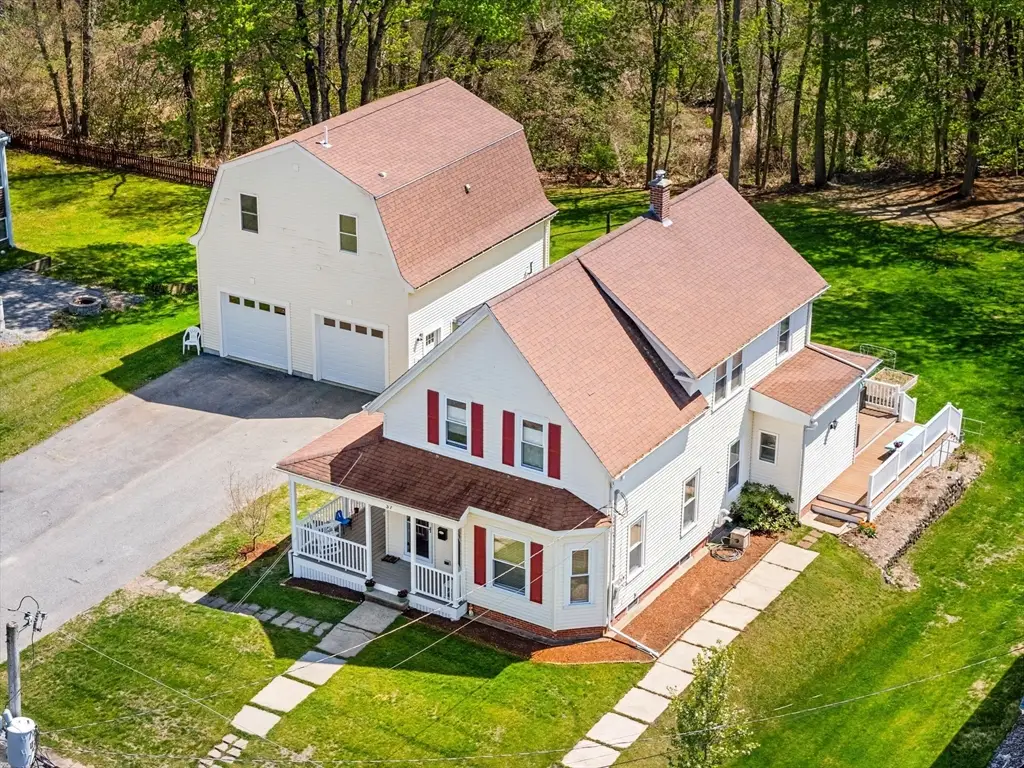 37 Lakeview St, Whitman, MA 02382 - #1